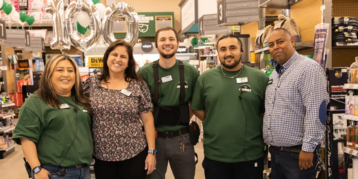 Anawalt Palisade staff celebrating the company's centennial